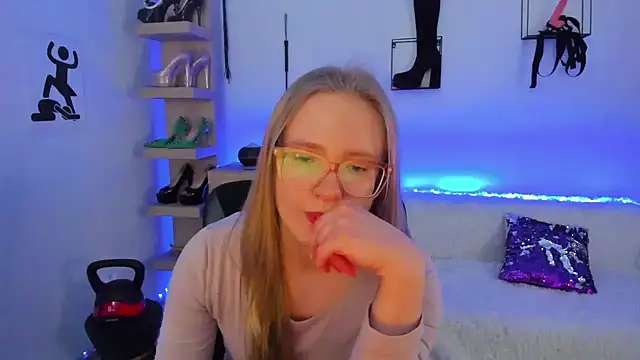 NancyHottie's cam snapshot