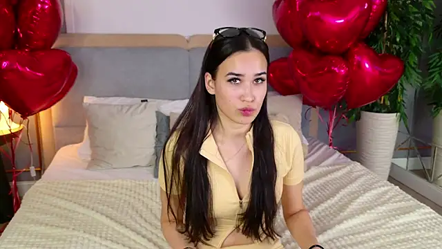 BrendaFlowery's cam snapshot