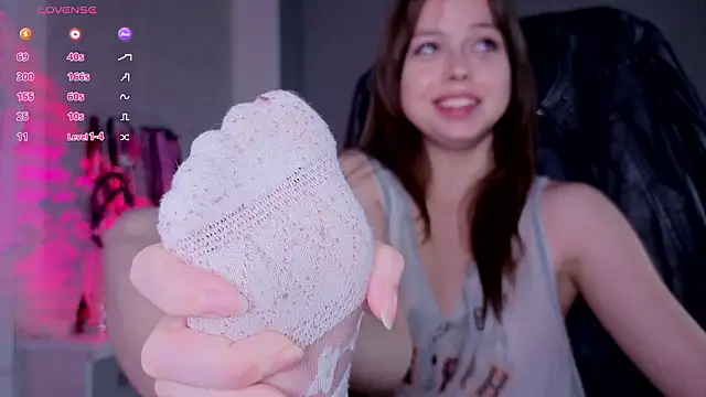 hype_meal_home's cam snapshot