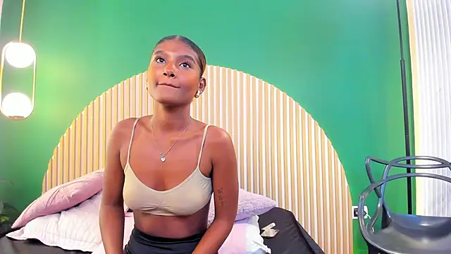 halleylorens's cam snapshot