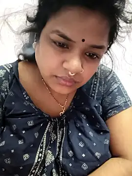 Deborbhavi222's cam snapshot