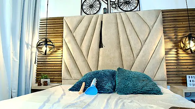 Hether_t's cam snapshot