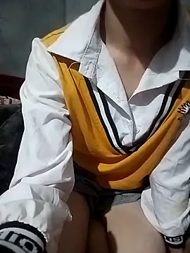 Hayaya11's cam snapshot