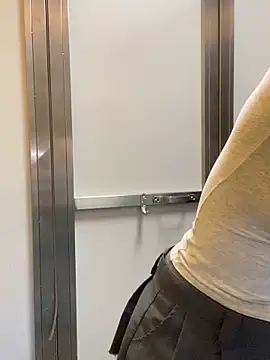 Mia_Mia_M's cam snapshot