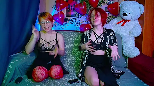 TrickyKitsune's cam snapshot