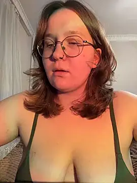 jullythefatty's cam snapshot