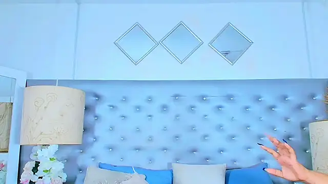 EileenBenzon's cam snapshot