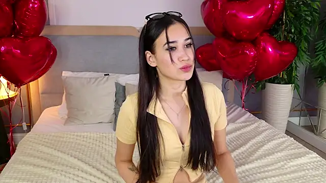 BrendaFlowery's cam snapshot