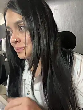 Emily_Rivers_'s cam snapshot