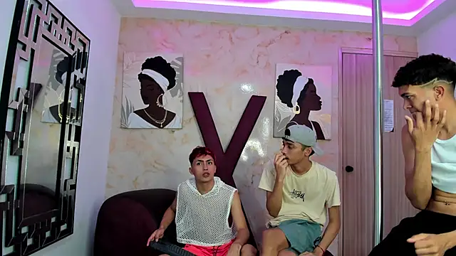 VERY_HOT_GUYS live sex cam