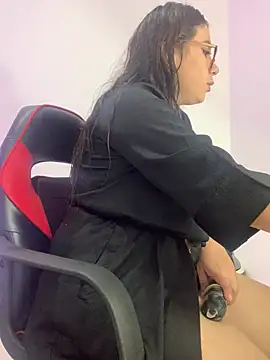 LILITH_EF's cam snapshot