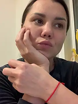 MiraMiss's cam snapshot