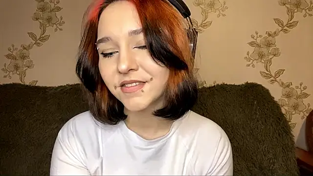 EmilyVeiro's cam snapshot