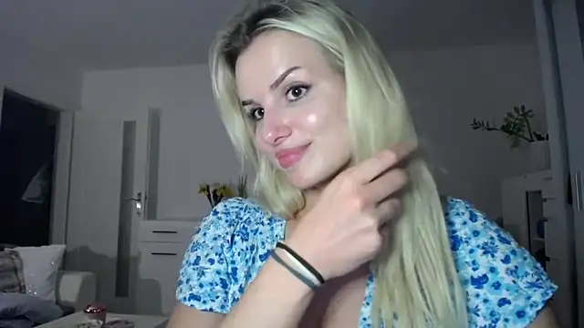 CorneliaSweet's cam snapshot