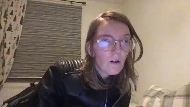 Kittymarlene's cam snapshot