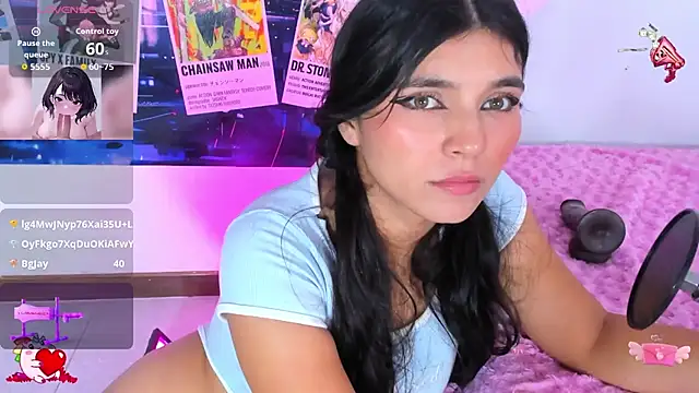 Violet_Fiore's cam snapshot