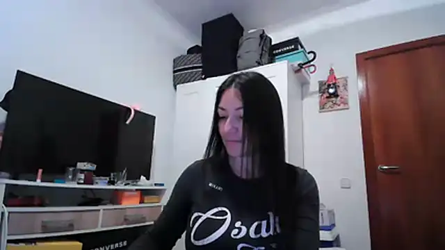 Yulian_Milf live sex cam