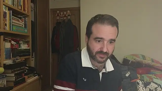 curiosillo83 live sex cam