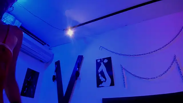 Little_Naughtty's cam snapshot