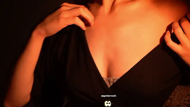 Hi_my_name_is's cam snapshot