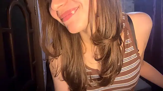 EdythRozier's cam snapshot