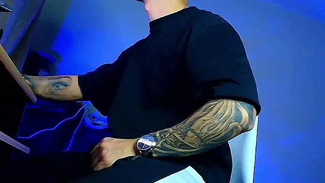 XanderCage99 live sex cam