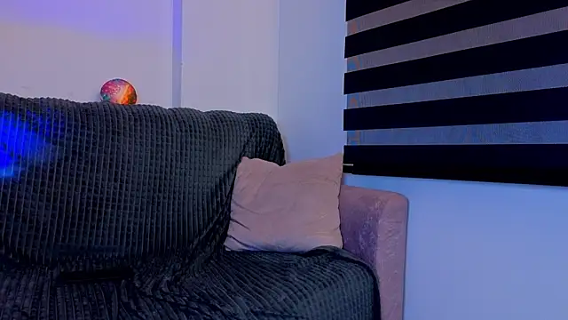 _scarletmoore live sex cam