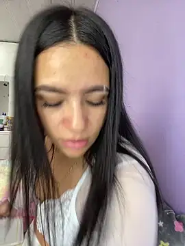 Marianahb-e's cam snapshot