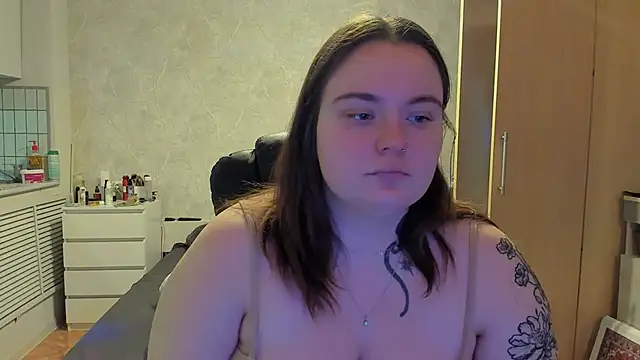 katya_idinax's cam snapshot