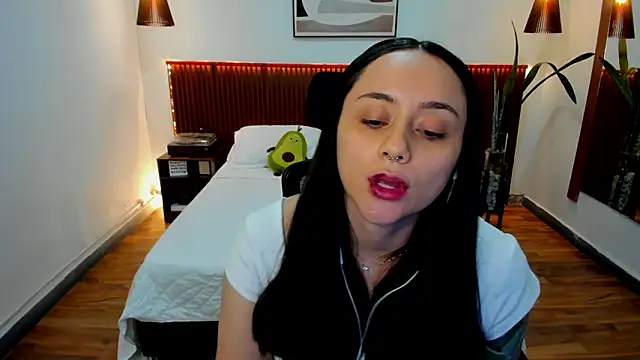 KatherineBond's cam snapshot