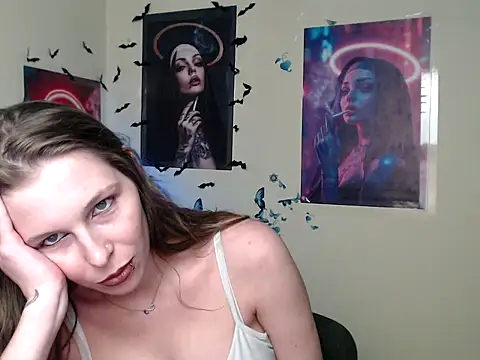 StrangerGi's cam snapshot