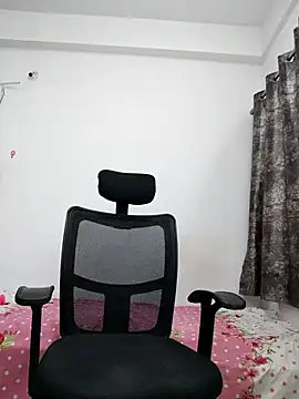 sanaya_baby's cam snapshot