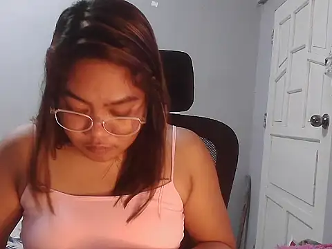 kinky_jewel's cam snapshot