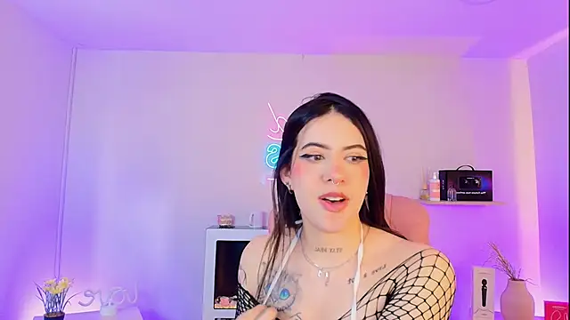 Alice_Vixen live sex cam