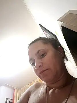 stropinela23's cam snapshot