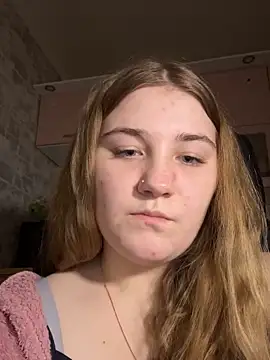 FLOWERS555's cam snapshot