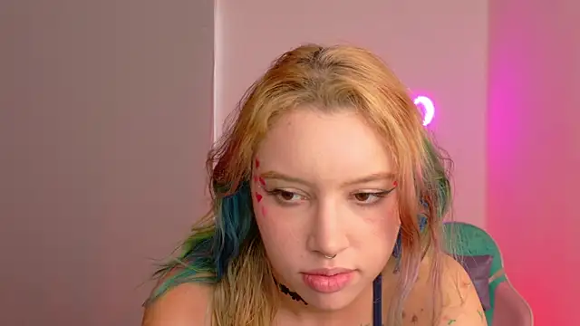 WandaDoll's cam snapshot