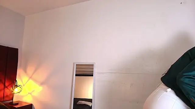 Zuzana21's cam snapshot