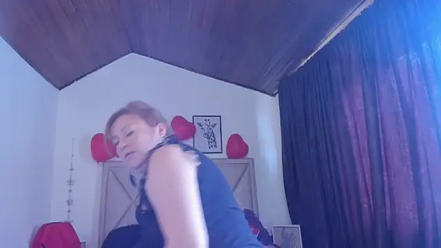 MonyCassius's cam snapshot