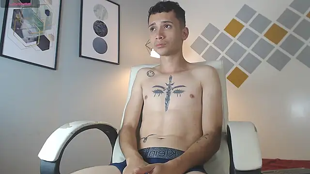 LucassSmith11's cam snapshot