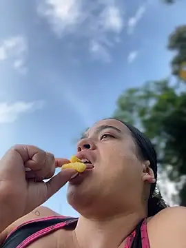 JuanitaMore01's cam snapshot