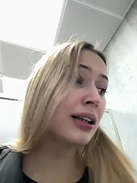 blonde_exe live sex cam