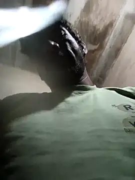 Hairymax_boy's cam snapshot