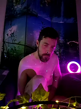 welcome-to-the-jungle's cam snapshot