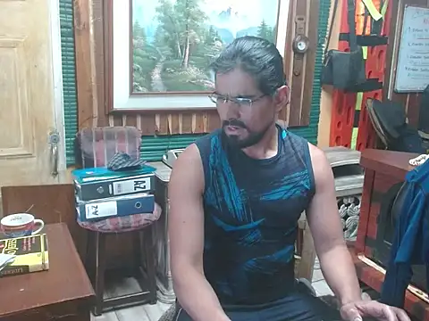 Dr_Pocholate84's cam snapshot