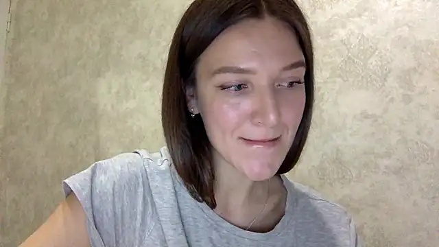 shining_pearl_'s cam snapshot