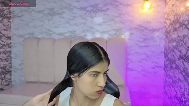 _Kitty_v's cam snapshot