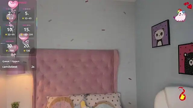 Vanelope_evanss's cam snapshot