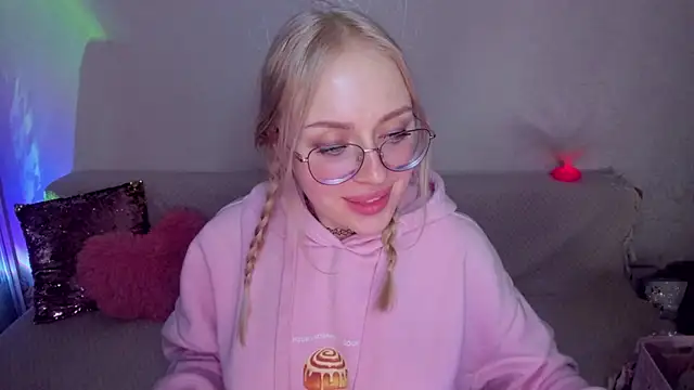 CeaneLino's cam snapshot