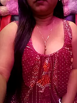 ella_mariya live sex cam